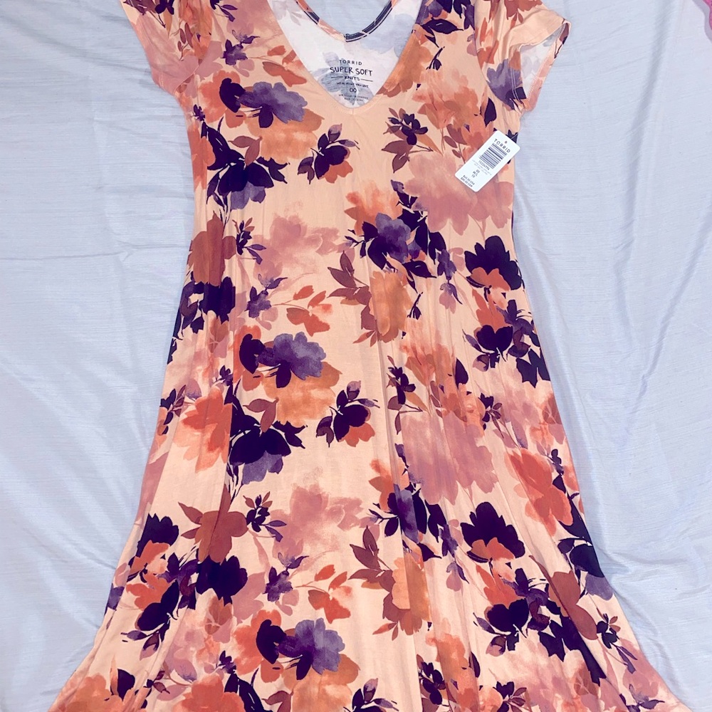 Torrid 00 Midi Dress NWT